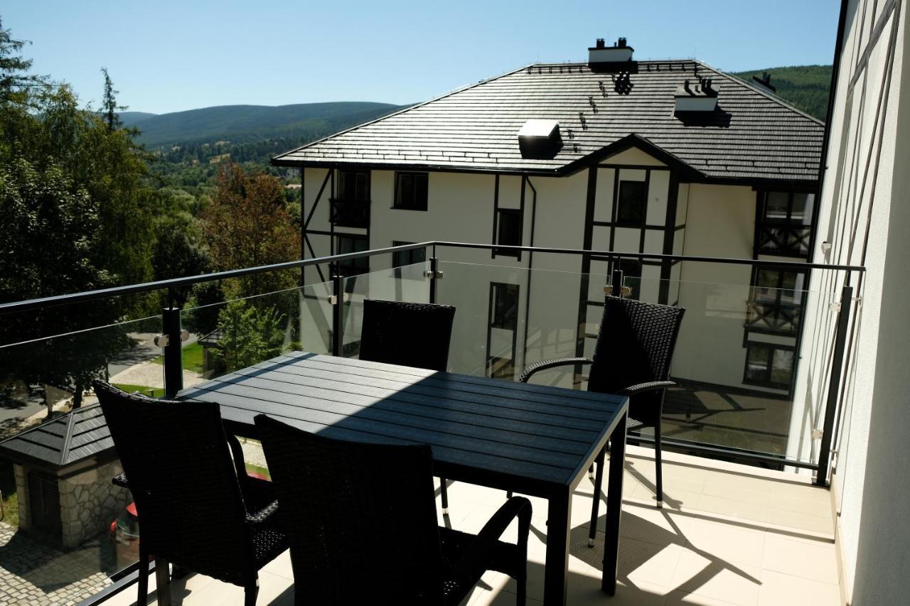 Apartamenty Rebergen W Kompleksie Apartamenty Piano Сверадув-Здруй Экстерьер фото